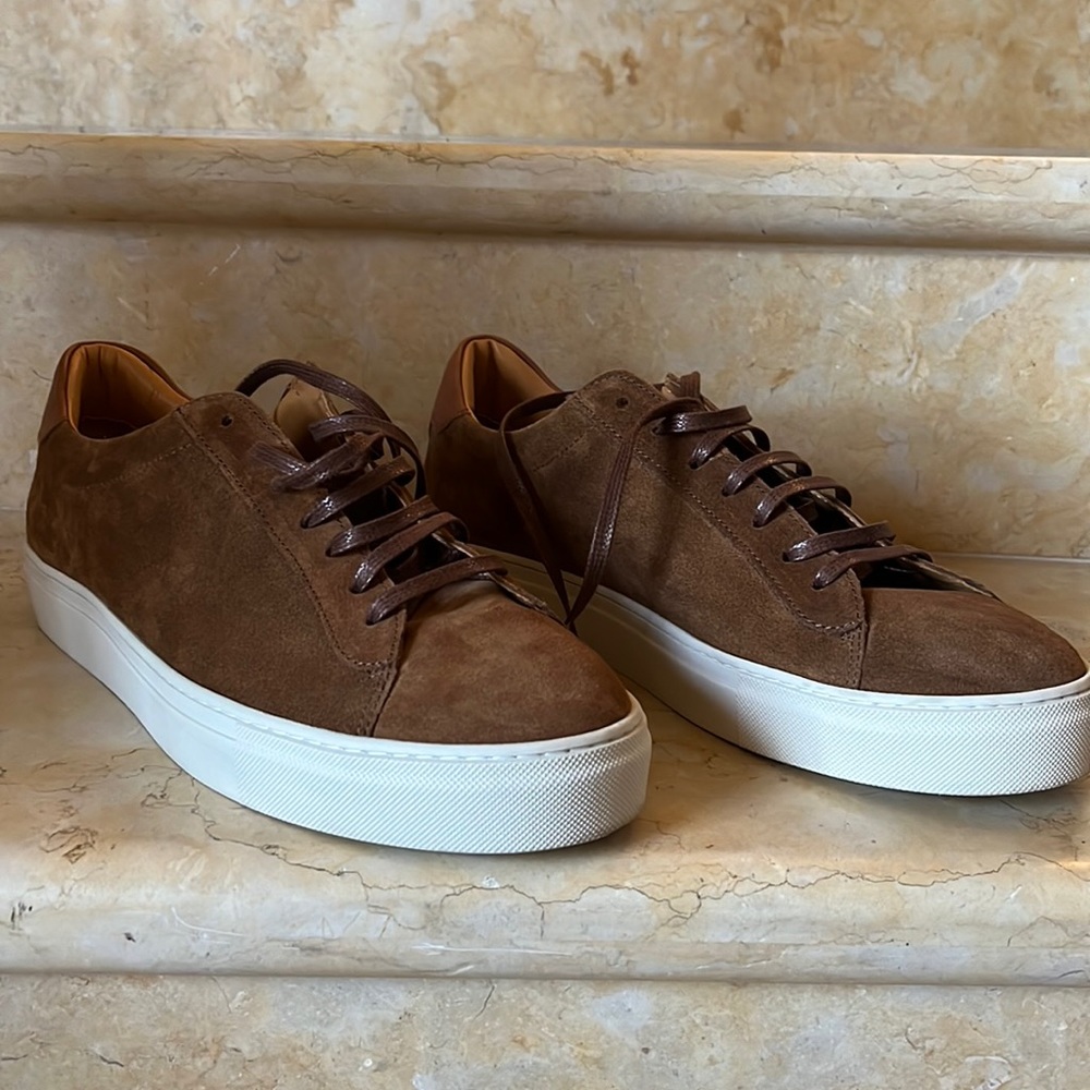 REISS Men’s Suede Trainers in brown/cognac